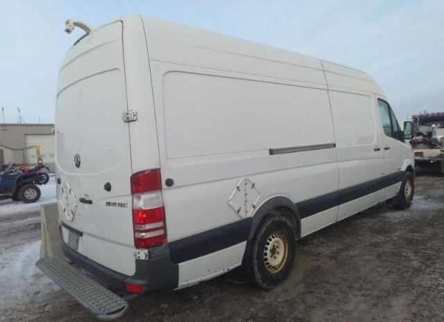 2012 Mercedes-Benz Sprinter 2500 Parting out in Auto Body Parts in Alberta - Image 2