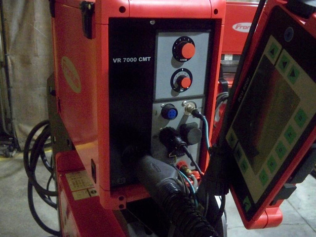 FRONIUS TransPuls Synergic 4000 CMT Welder (Never Used) in Other - Image 4