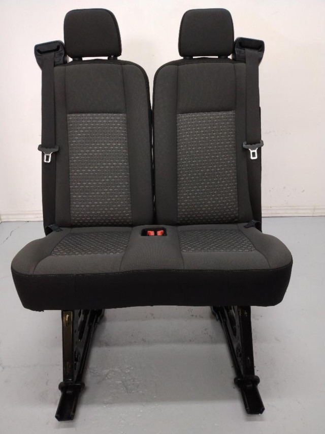 Ford Transit Passenger Van 2022 Removable 31 in. Double Center Mount Bench Jump Seat Cargo Camper Work VANLIFE Truck in Other Parts & Accessories