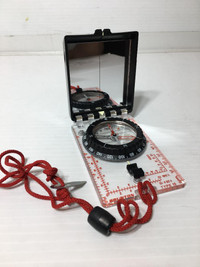 Brunton Mirrored Compass - Pre-owned - W48A4G