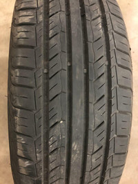 4 pneus d'été P205/65R16 95H Blacklion Cilerro BH15 28.5% d'usure, mesure 7-6-8-7/32