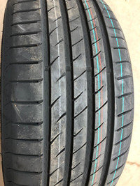 4 pneus dété neufs P225/40R18 92W Maxtrek Maximus M2