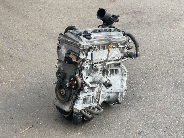 Jdm Toyota Corolla XRS 2009-2012 Engine 2.4L Japanese 2AZ-FE 4 Cylinder Motor in Engine & Engine Parts in Ontario - Image 2