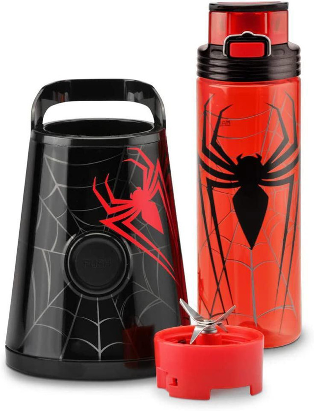 Kids Love them --- Brand New - MARVEL AVENGERS SPIDERMAN SUPER BLENDER -- Check our discount price ! in Processors, Blenders & Juicers - Image 2