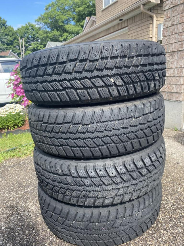 195/65/15 SNOW TIRES WEATHERMAXX SET OF 4 $360.00 TAG#T1457 (NPLN1003192T2) MIDLAND ON. in Tires & Rims in Ontario