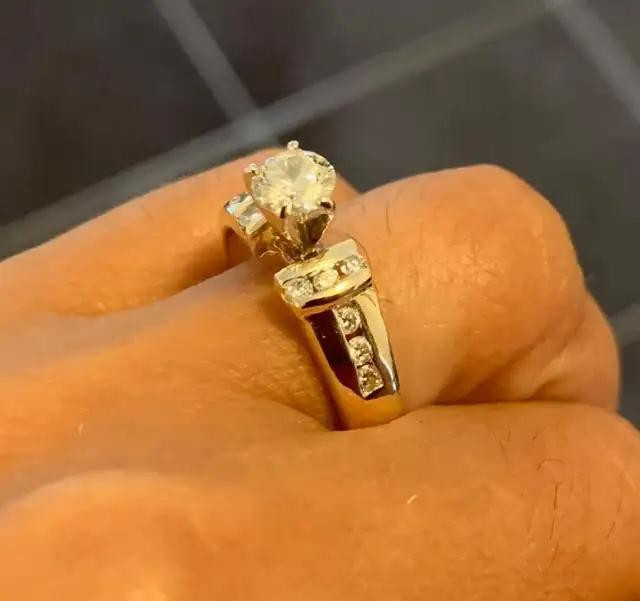 Brand New .75 CT Total Weigh Natural Diamond Engagement Ring in 14K Yellow Gold (Size 7) with Best Quality ever in Jewellery & Watches in Markham / York Region