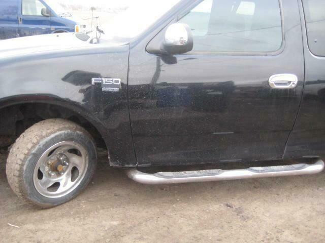 1999-2000 Ford F-150 4.6L 4X4 pour piece# part out SUPER CLEAN in Auto Body Parts in Québec - Image 2