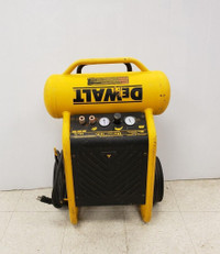 (I-33010) Dewalt D55146 Air Compressor