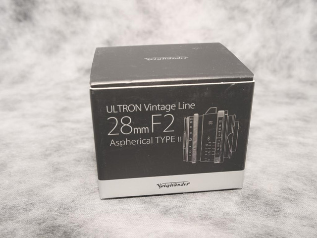Voigtlander 28mm f2 ASPH Vintage Line II VM (ID-1744) in Cameras & Camcorders