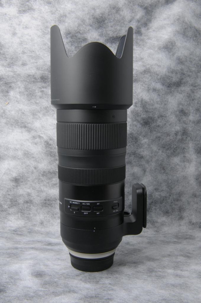 Tamron SP 70-200mm f/2.8 Di VC USD G2 for Nikon + Hood 70-200 (ID:1583 in Cameras & Camcorders - Image 2