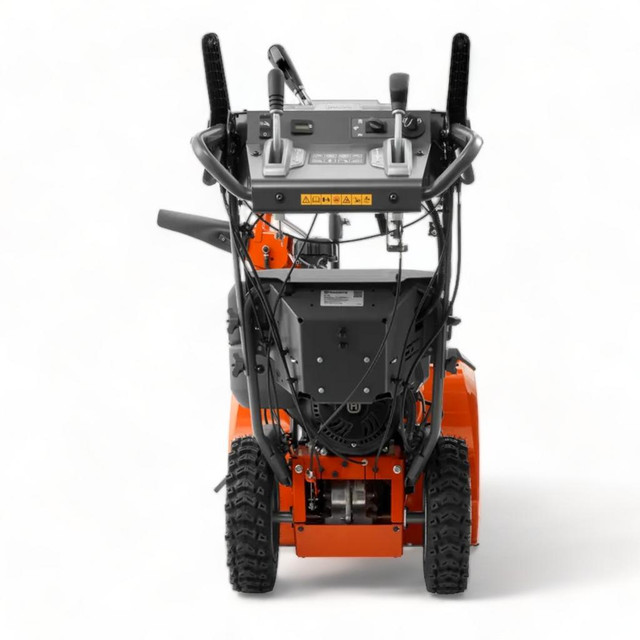 HOC HUSQVARNA ST424 24 INCH RESIDENTIAL SNOW BLOWER + FREE SHIPPING in Power Tools - Image 2
