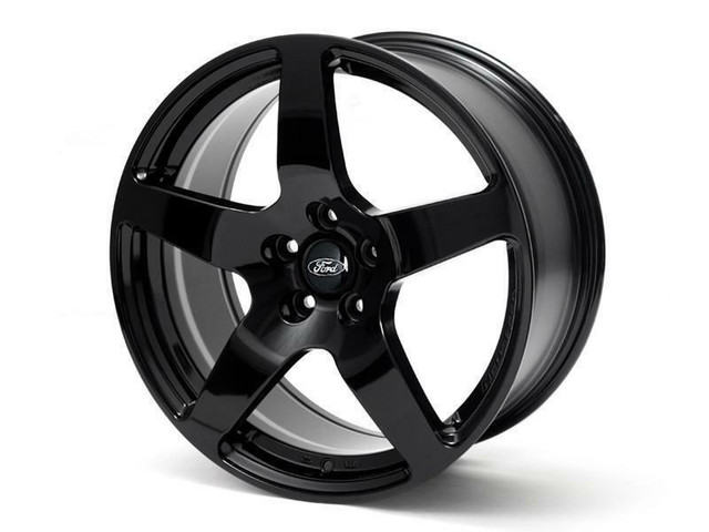 18 Neuspeed RSe52 Ford Focus ST / Focus RS fitment ***WheelsCo*** in Tires & Rims in Ontario - Image 3
