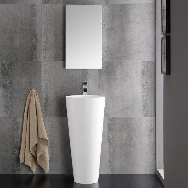 16 Inch White Pedestal Sink with Medicine Cabinet, Sophisticated Glossy White has a stylish acrylic finish   FB dans Plomberie, éviers, toilettes et bains  à Ville de Toronto