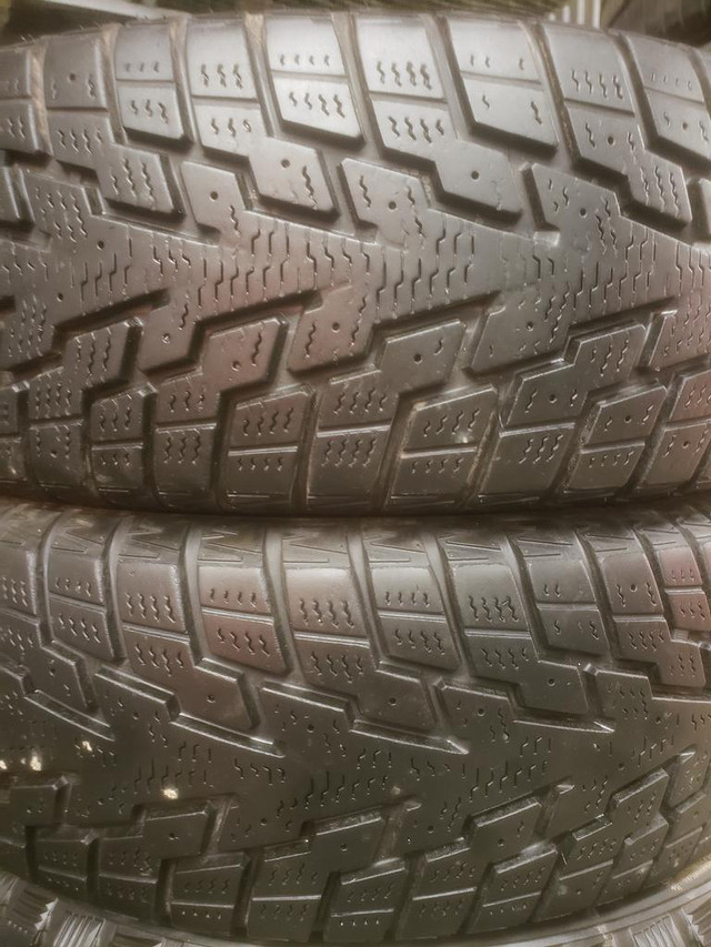 (JH49) 2 Pneus Hiver - 2 Winter Tires 185-65-15 GT Radial 7/32 in Tires & Rims in Greater Montréal