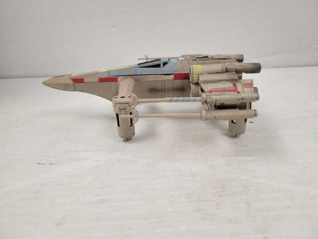 (53288-3) Star Wars T-65 X-Wing Drone in Hobbies & Crafts in Alberta - Image 3