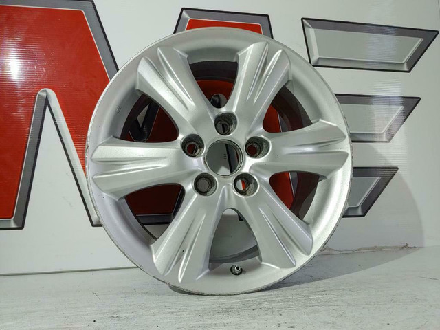 Roues (Jantes, Mags) d'origine Lexus IS 250, 16 x 7 (Jeu de 4). Usagées. in Tires & Rims - Image 3