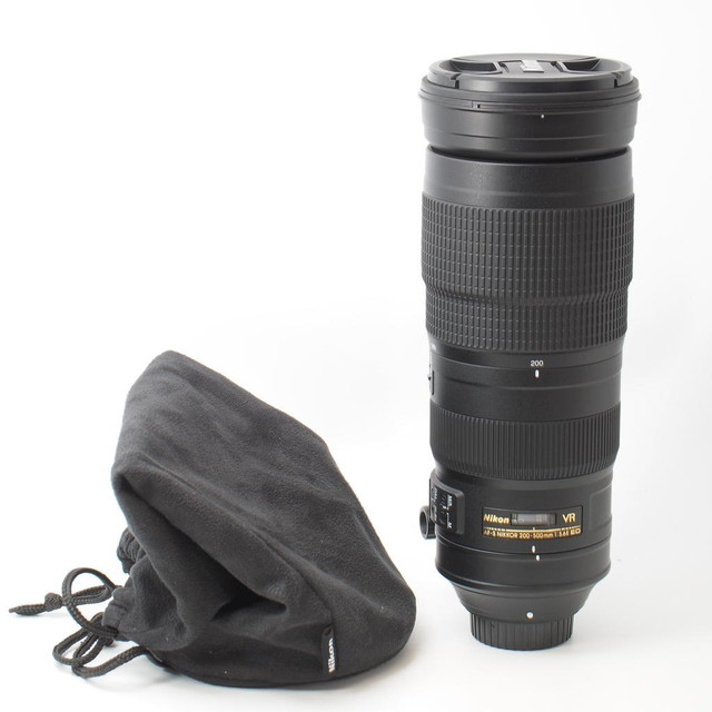Nikon AF-S Nikkor 200-500 f5.6E ED VR (ID - 2123) in Cameras & Camcorders