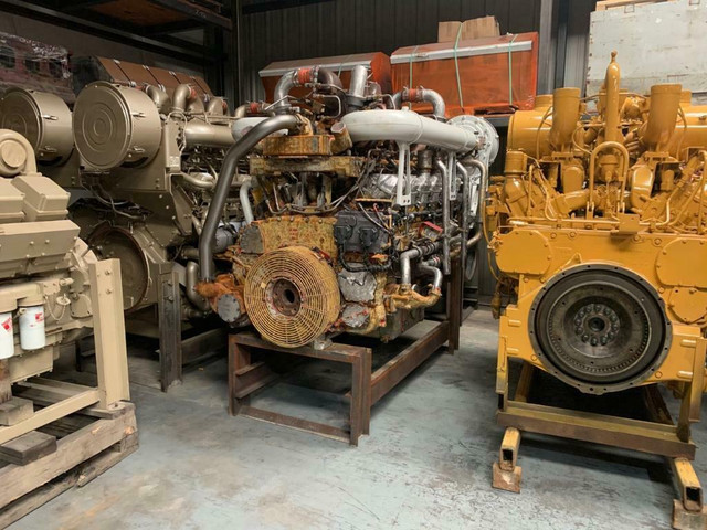 CAT Caterpillar 2500HP 3512C Industrial Rating Drilling Oil and Gas in Engine & Engine Parts