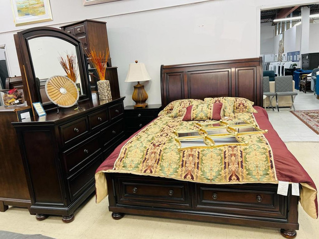 Traditional Style Solid wood Bedroom Set on Discount  !! in Beds & Mattresses in Toronto (GTA) - Image 4