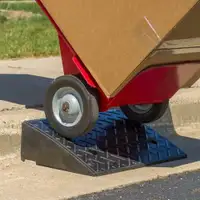 NEW HEAVY DUTY RUBBER CURB & CONTAINER RAMP R40301