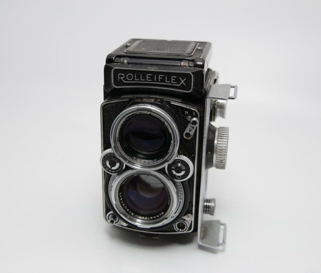 Rolleiflex DBP DBGM Schneider-kreuznach xenotar F2.8/80   (ID - 246(TJ)) in Cameras & Camcorders