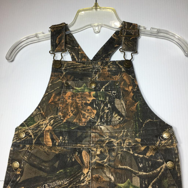 Cabela Toddler Camo Coveralls - Size 3T - Pre-Owned - Q7KFDY in Kids & Youth in Calgary - Image 3