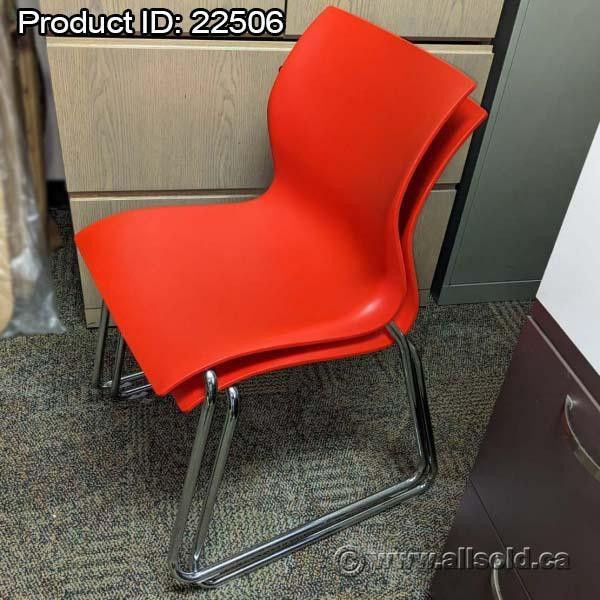 QUANTITIES of Adjustable Office Chairs: Various Styles, Colors, and Price Points in Chairs & Recliners in Alberta - Image 3