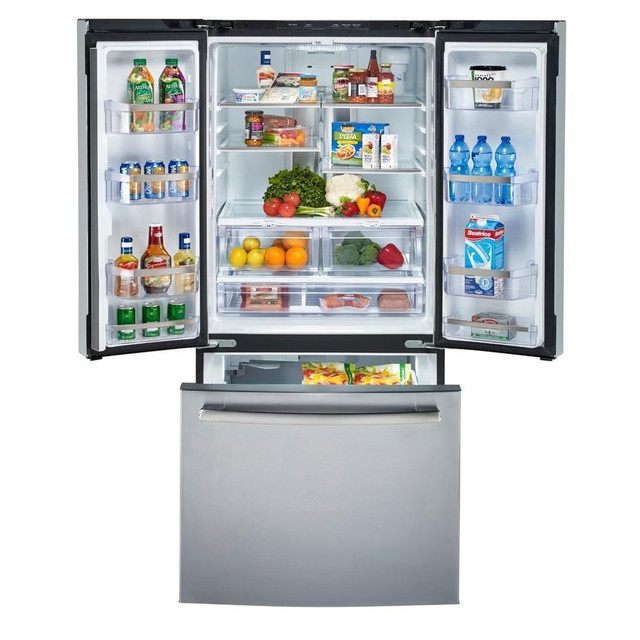 GE PNE21NYRKFS 30  French Door Refrigerator with Water Dispenser 21 Cu. Ft. Capacity  Stainless Steel in Refrigerators in Oakville / Halton Region - Image 3