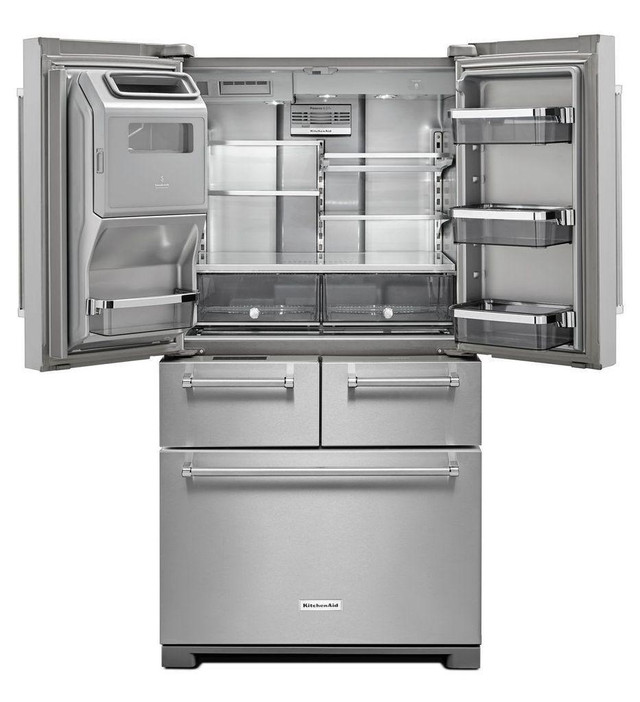 Kitchen Aid KRMF706ESS 36 French Door Refrigerator 25.8 cu. ft. Capacity Stainless Steel color in Refrigerators in Markham / York Region - Image 3