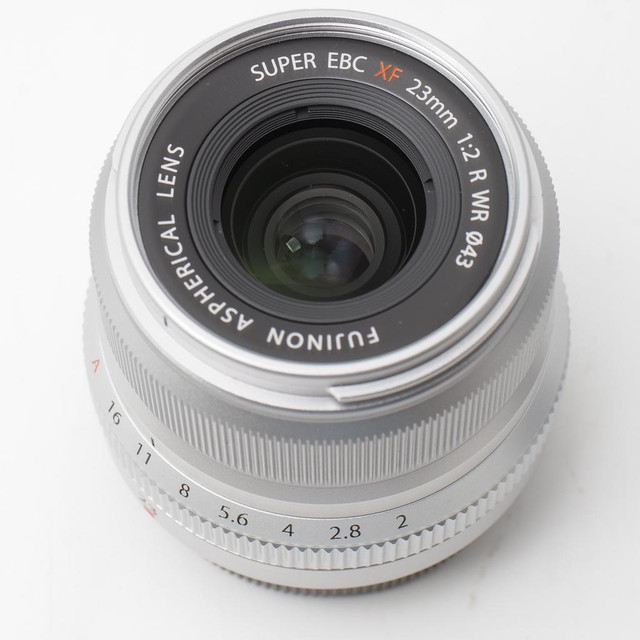 Fujifilm Fujinon Lens xf 23mm f2 WR Silver (ID - 2026) in Cameras & Camcorders