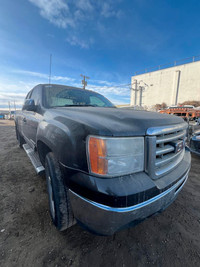 2010 GMC SIERRA 1500 5.3L FOR PARTS!