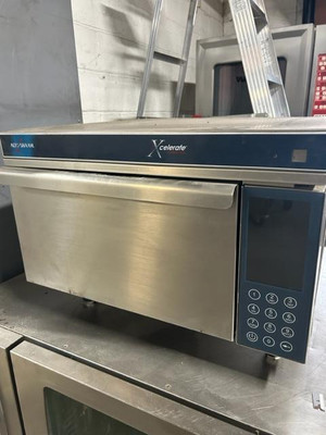 Alto shaam express oven     *90 Day warranty Canada Preview