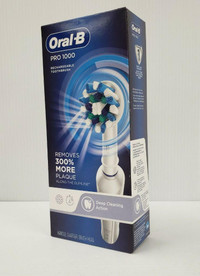 (I-27910) Oral B PRO100 Electric Toothbrush