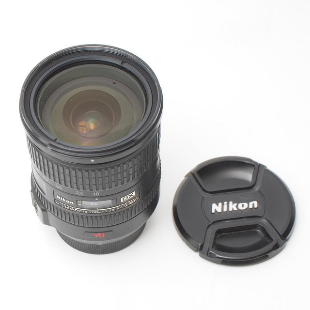 Nikon AF-S DX NIKKOR 18-200mm f3.5-5.6 (ID - 2034) in Cameras & Camcorders - Image 4
