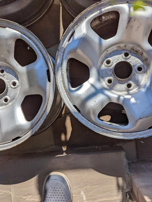 HONDA  ODYSSEY  / PILOT   FACTORY OEM USED  ( 5 X 120 )   17  INCH STEEL WHEEL SET OF     FOUR  WITH SENSORS. in Tires & Rims in Ontario - Image 3