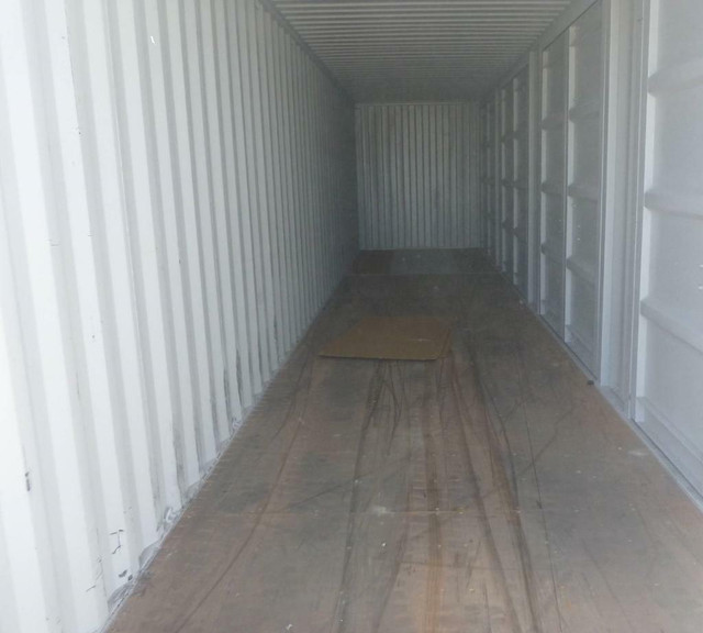 New 40ft hq sea can container finance available shipping all over Canada in Storage Containers - Image 4