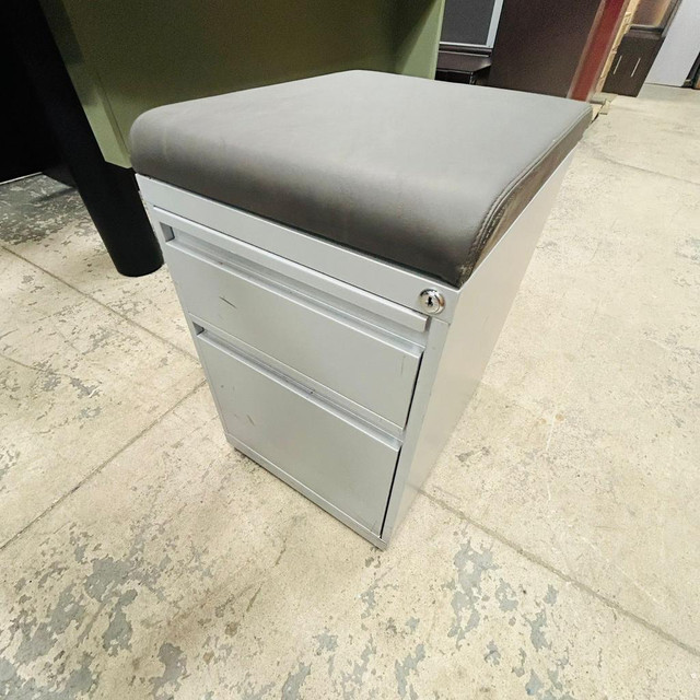 Global 2 Drawer Mobile Pedestal-Good Condition-Call us! in Bookcases & Shelving Units in Toronto (GTA) - Image 3