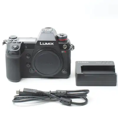 Panasonic LUMIX S1R Mirrorless Camera Body (C-868)