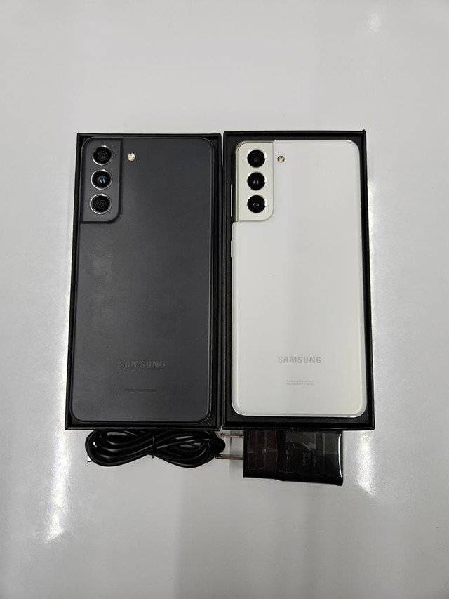 Samsung S23, S23 Plus, S23 Ultra,FE 128GB UNLOCKED NEW CONDITION WITH ALL BRAND NEW ACCESSORIES 1 Year WARRANTY INCLUDED in Cell Phones in New Brunswick - Image 3