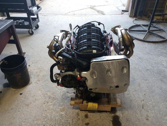 2023 Chevrolet Corvette Stingray Engine 6.2 V8 in Engine & Engine Parts