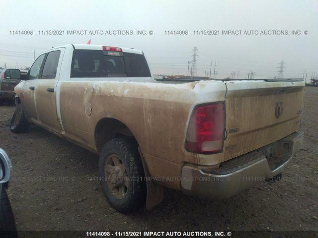 2012 Dodge Ram 3500 Pickup 6.7L Diesel 4x4 For Parting Out in Auto Body Parts in Manitoba - Image 4