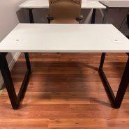 Icon Straight Desk with Metal O-Leg – 30 x 48 – White Top – Black Leg – Showroom Model