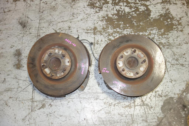 JDM Mazda RX8 Front Spindles Knuckles Hub USED OEM 2004 2005 2006 2007 2008 in Other Parts & Accessories in Red Deer