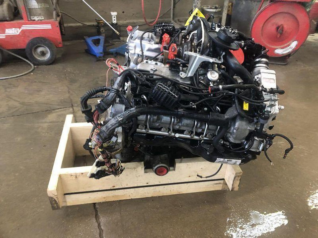 2014 BMW X6 M  Twin Turbo 4.4 Part Out Engine Transmission With Warranty in Engine & Engine Parts - Image 2