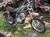 Parting out 1976 Honda XR75