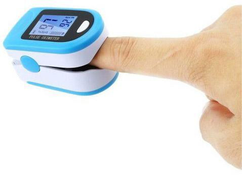 Easily Check Your Oxygen Levels Anywhere Anytime! Finger Pulse Oximeter in Health & Special Needs in London - Image 3