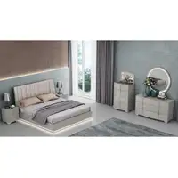 Queen Bedroom Set On Huge Discounted Price!!