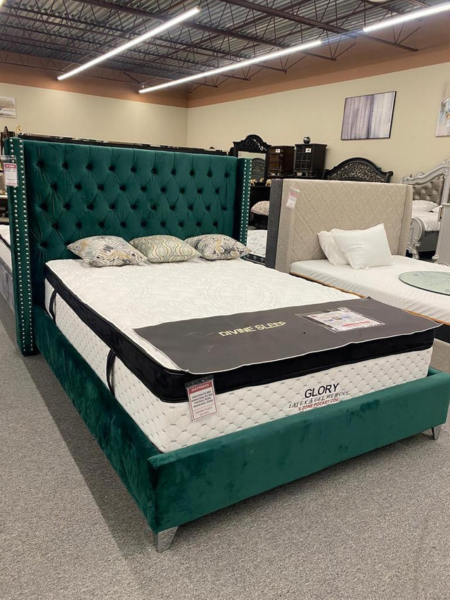 Grey Platform Bed On Huge Sale!! in Beds & Mattresses in London - Image 4