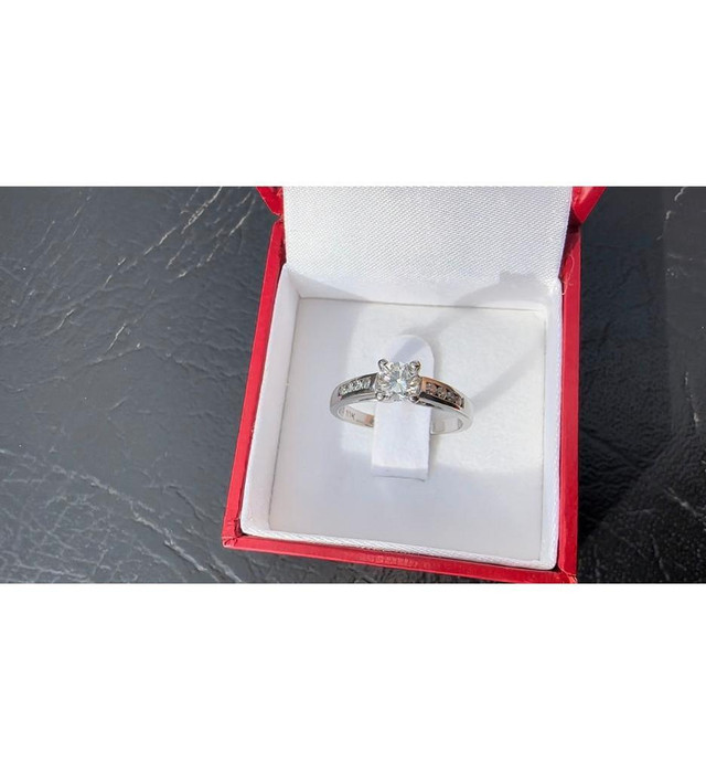 #459 - 10k White Gold, VS Natural Diamond Engagement Ring, Size 6 1/2 in Jewellery & Watches - Image 3