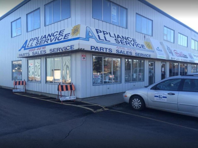 Scratch and Dent and Refurbished Appliance Blowout in Washers & Dryers in Edmonton - Image 2